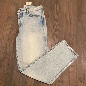 REVICE straight leg ripped jeans